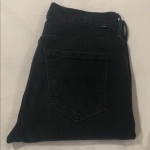 Mother “The High Waisted Looker Ankle Fray”size 26